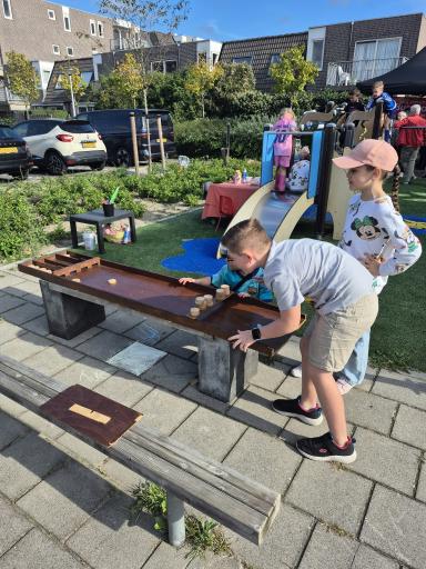 Foto 4 van 11 bij het verslag van Heel Sporenbuurt-West Bakt!