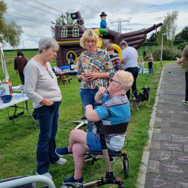 Foto 10 van 10 bij het verslag van Burendag 2026