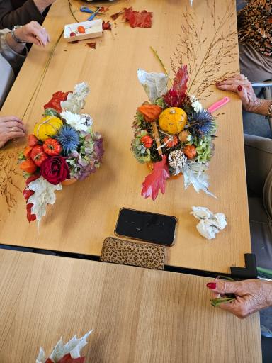 Foto 3 van 4 bij het verslag van Workshop Herfststuk maken